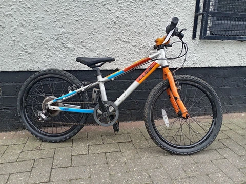Kids used Cube bike