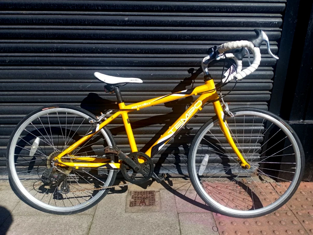 used kids racing road bike