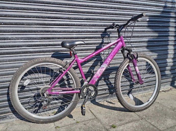 Apollo Jewel Girls Bike