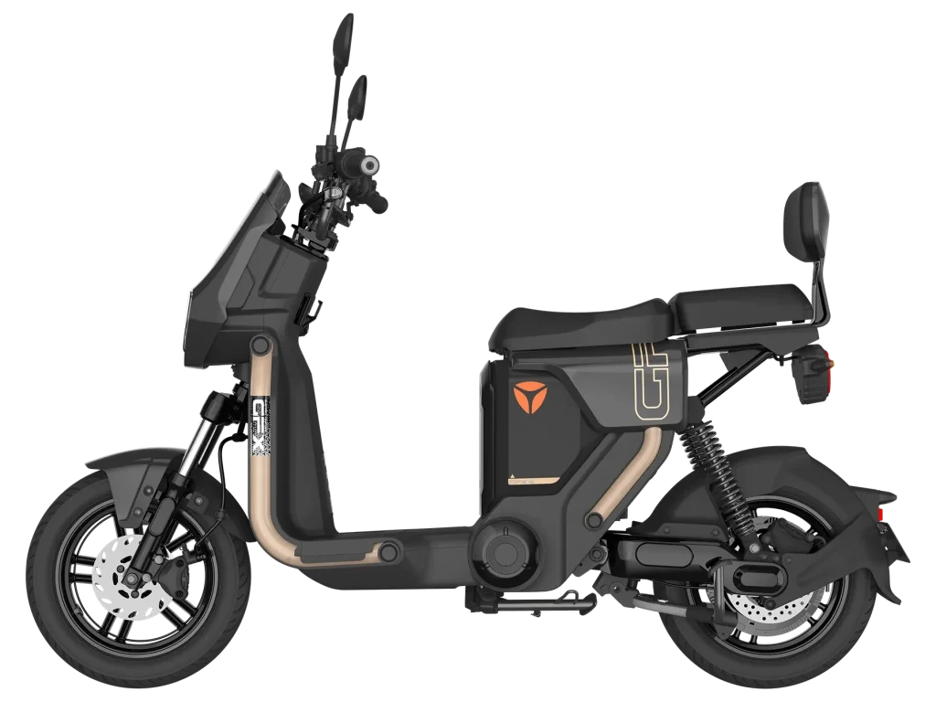 YADEA GFX black-electronic moped.webp