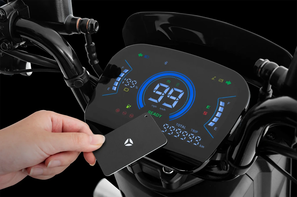 YADEA GFX keyless locking electronic moped.webp