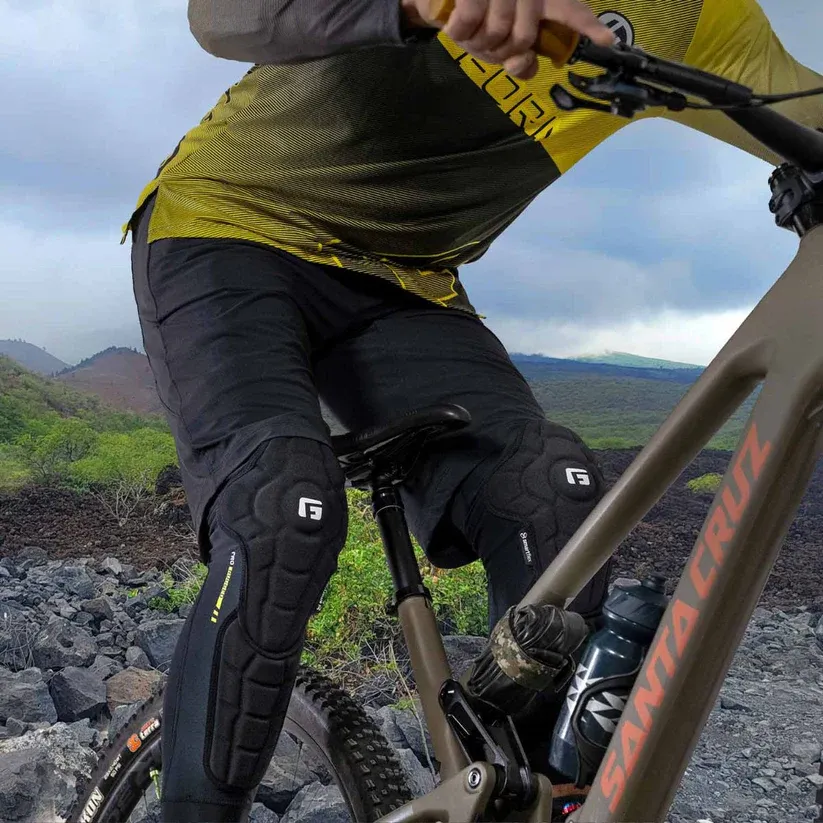 G-Form Pro Rugged 2 Knee-Shin Guard 3.webp