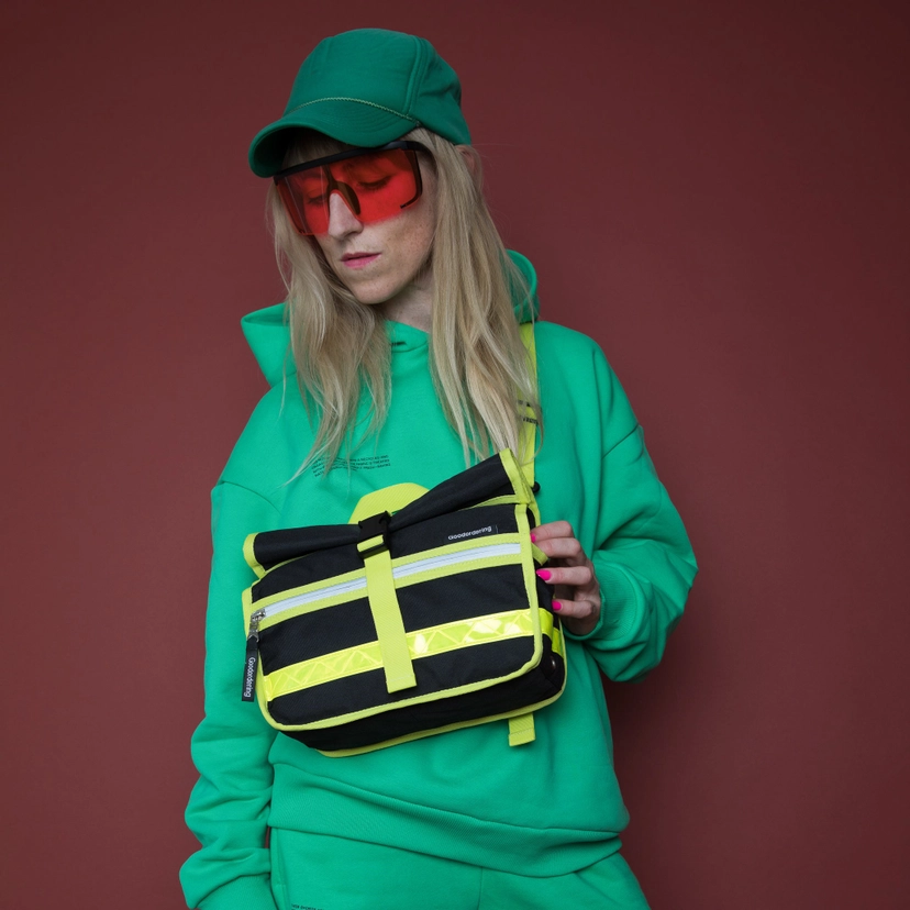 Neon Handlebar Bag Black