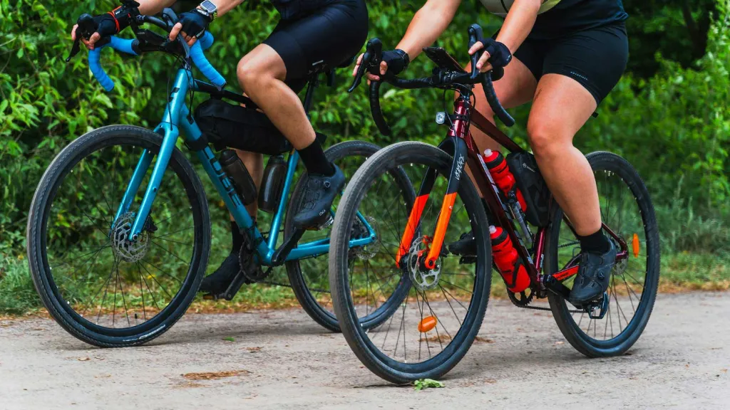 gravel-riders.webp