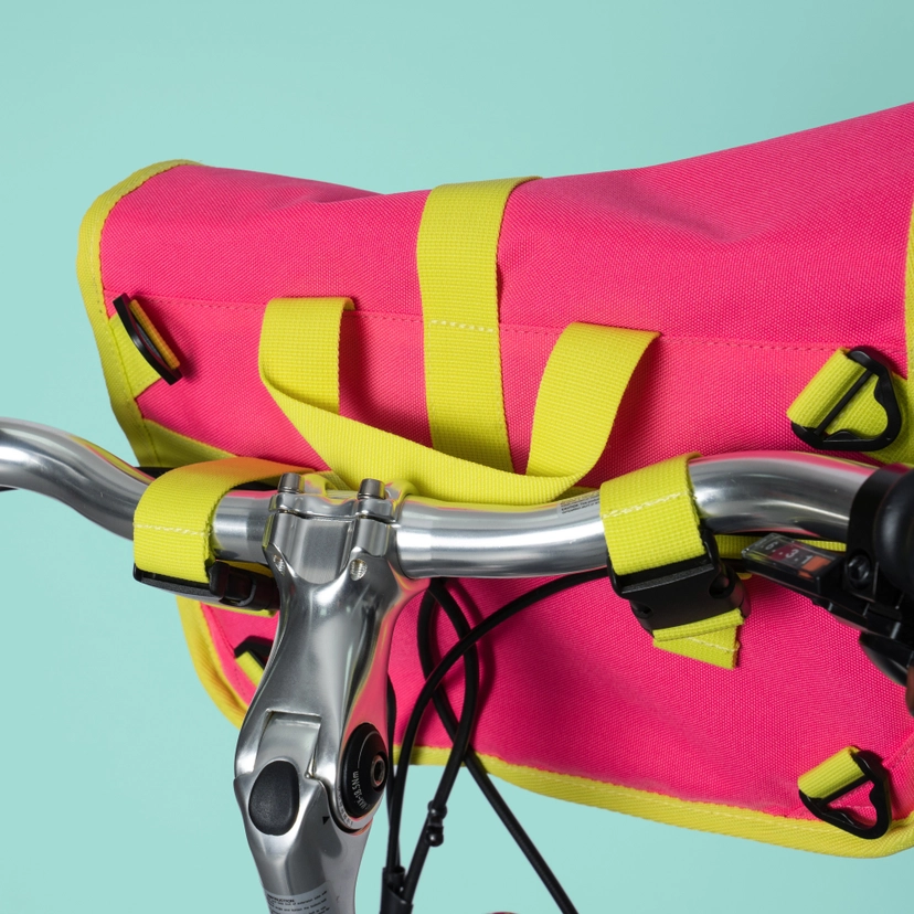 Neon Handlebar Bag Pink