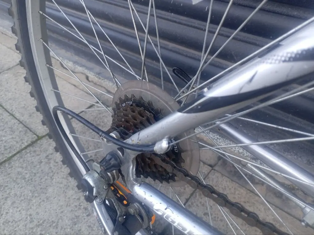 Giant GSR FS bike 5.webp
