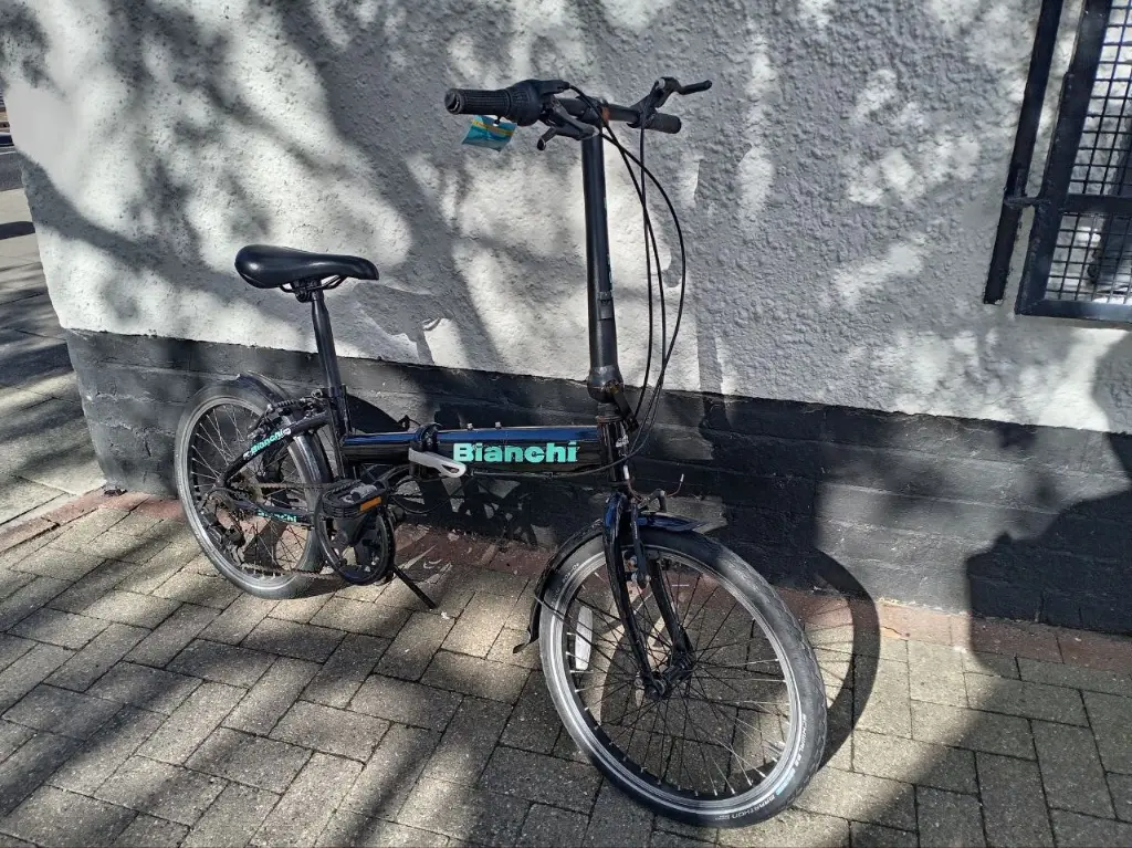 Bianchi folding bike 2.webp
