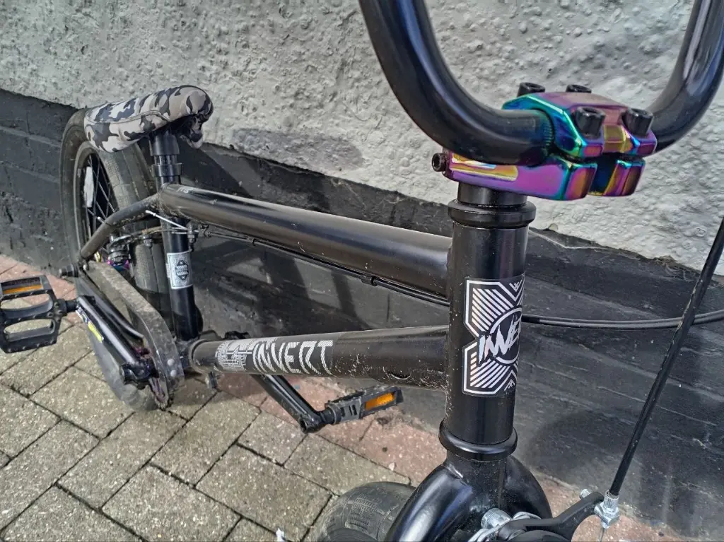 Invert BMX 3.webp