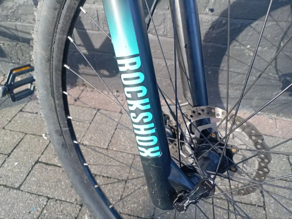 Trek Marlin 7 teal MTB Bike 5.webp