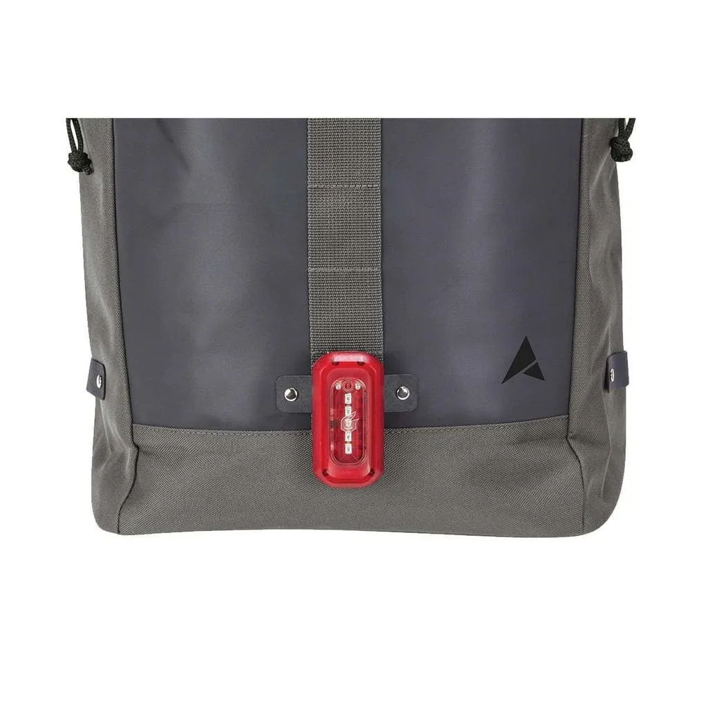 Altura Grid Cycling Backpack 30 Litre_7.webp