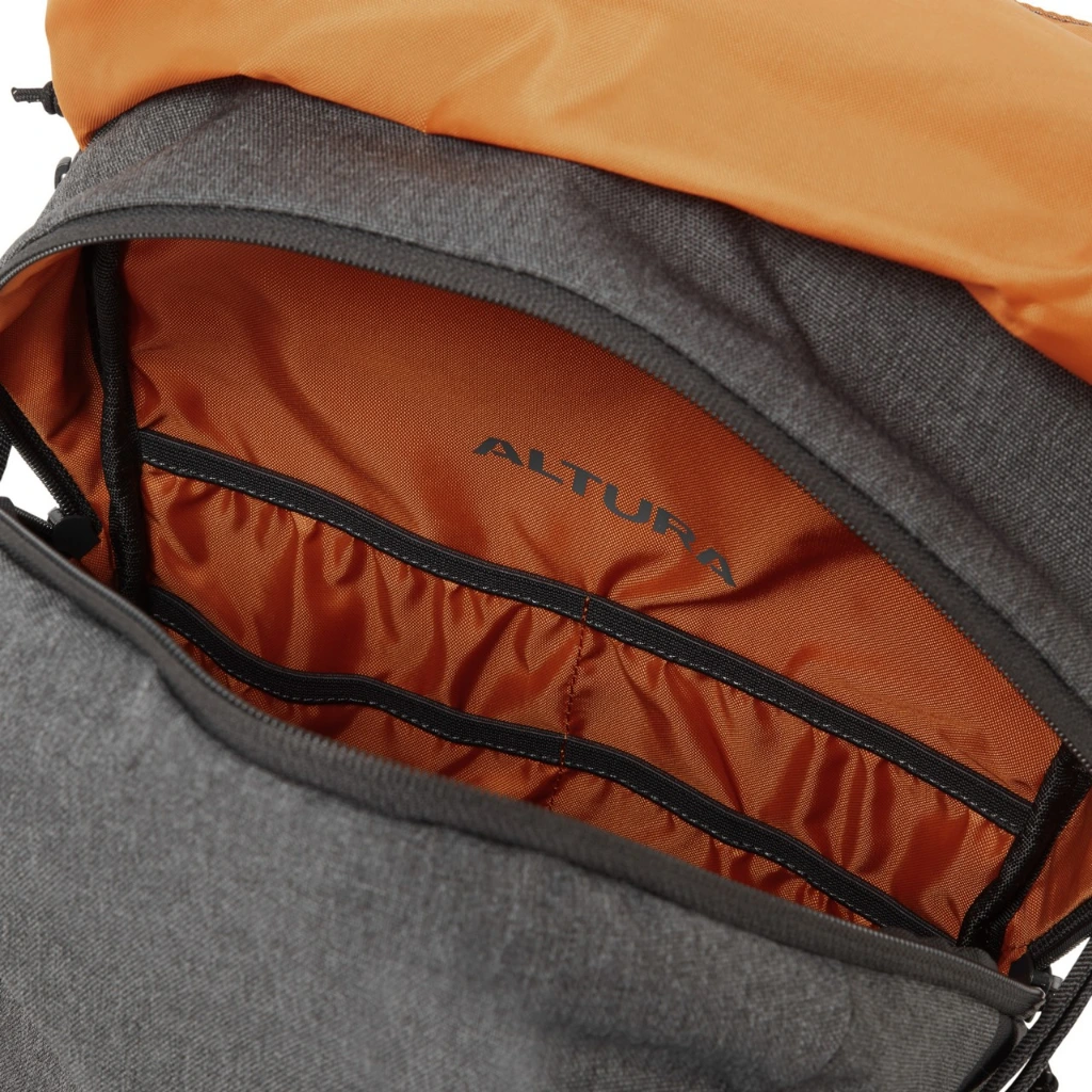 Altura Chinook Cycling Backpack Grey 12 Litres_5.webp