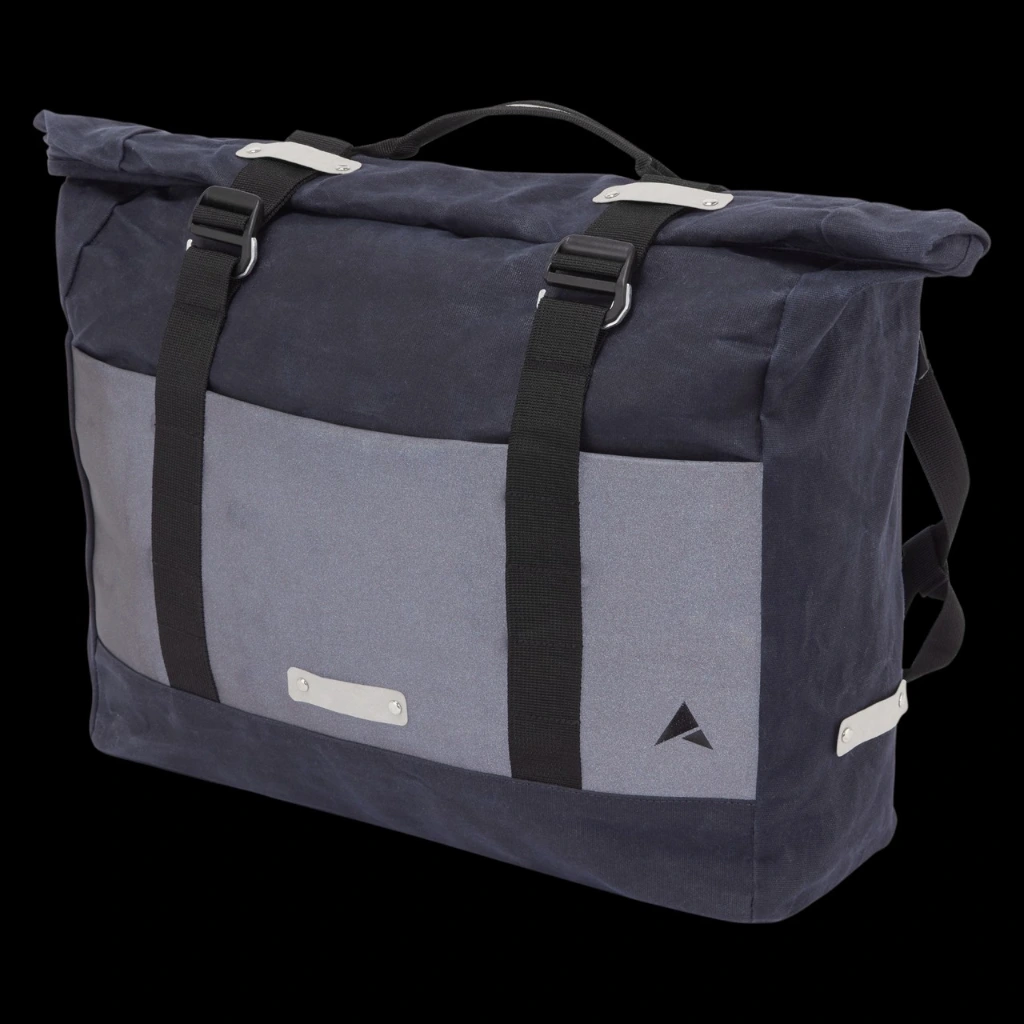 Altura Heritage Cycling Messenger Bag NAVY 25 Litre_6.webp
