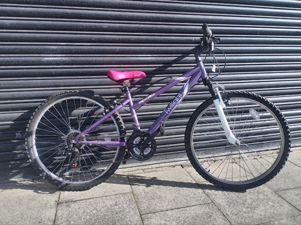 Apollo Twilight Girls Bike Purple
