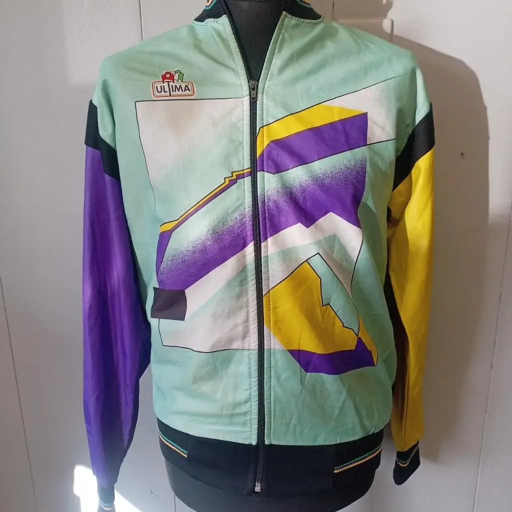 Vintage late 80s Ultima Italian Cycling Satin Jacket 2 rear pockets