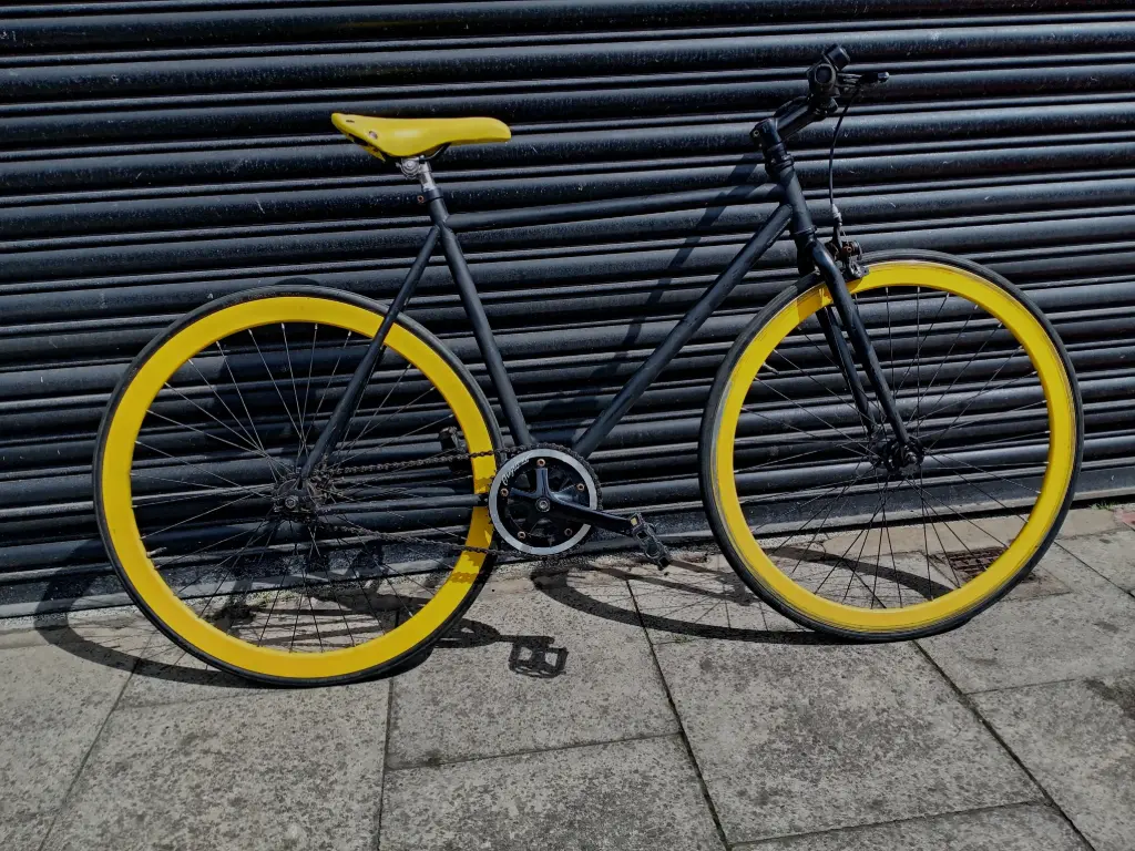 Fixie Bike flip flop hub single gea