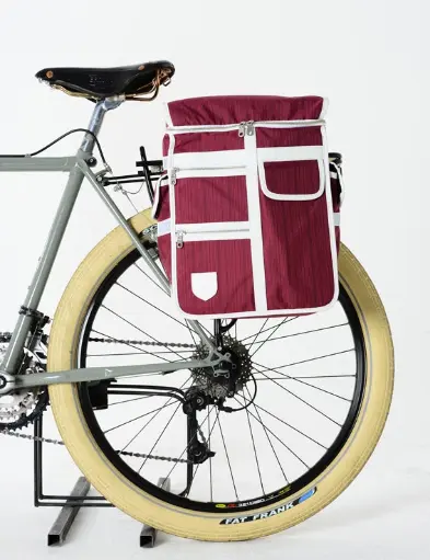[GO008] Pannier Classic Bag Maroon