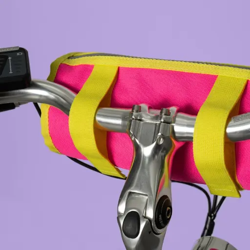 [GO010] Neon Handlebar and Saddle Bag Pink