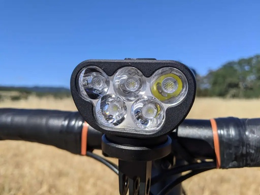 [MON-350] Monteer 3500 MTB Headlight by Magicshine®