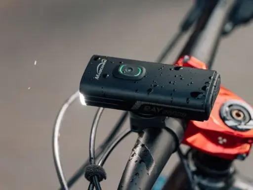 [RAY-260B] RAY 2600B Bluetooth bike Light inc Remote by Magicshine®