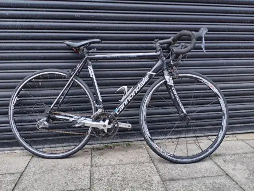 Cannondale Road Bike 54cm frame